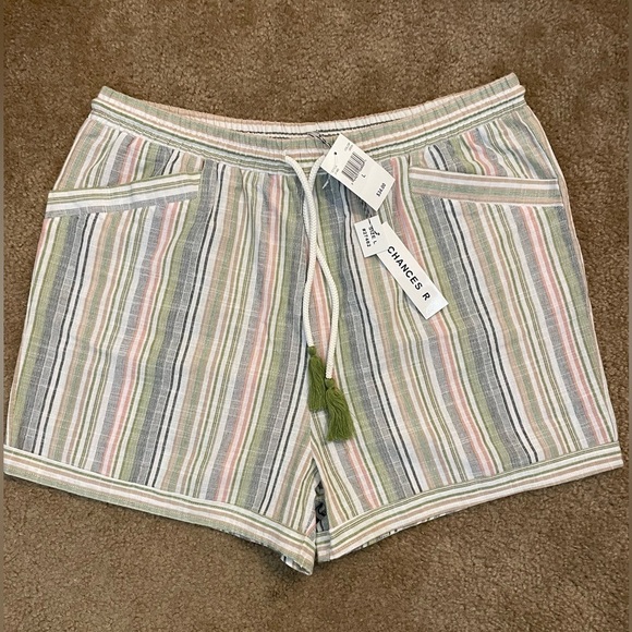 Chances R Pants - NWT Women’s Chances R Beach shorts